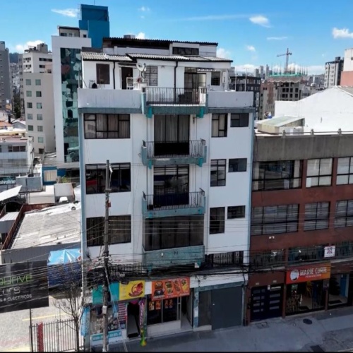 Venta Edificio Rentero Avenida 10 de Agosto y República